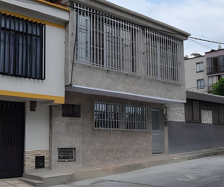 GURUS FR| Apartaestudio para 2 cerca al centro de la ciudad