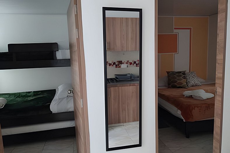 GURUS FR| Apto Central, estilo, con King Size Bed