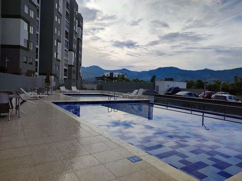 GURUS FR | Comfortable and spacious apartment with pool in D