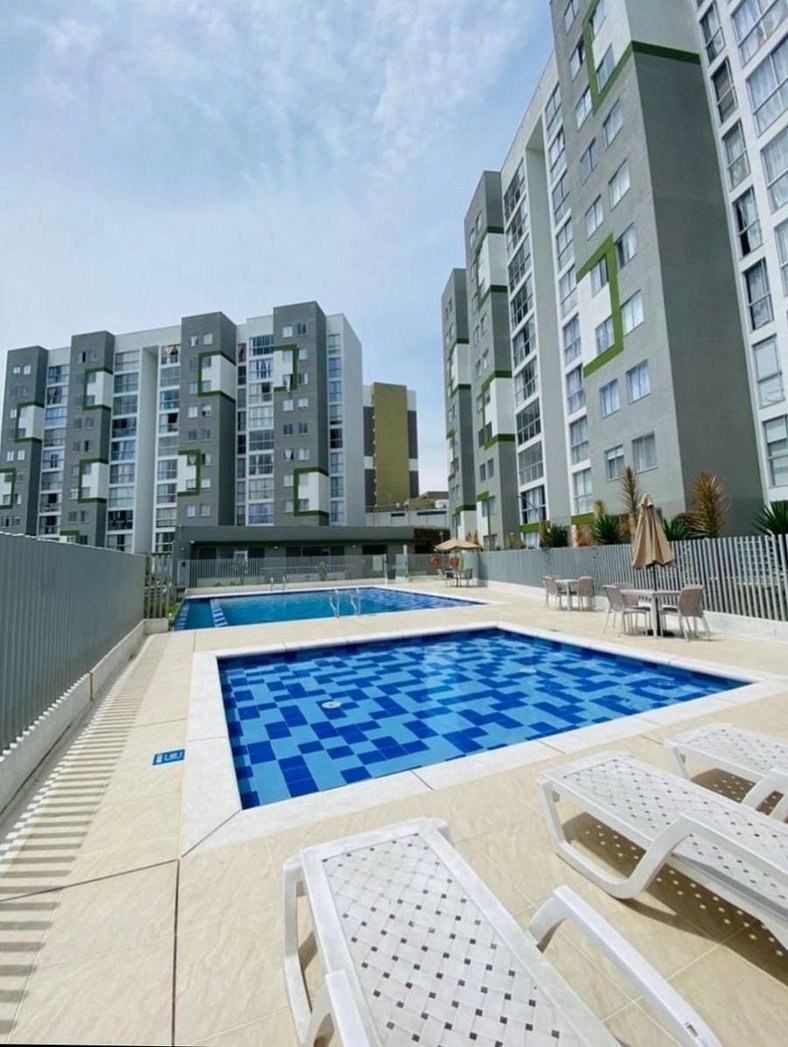 GURUS FR | Comfortable and spacious apartment with pool in D