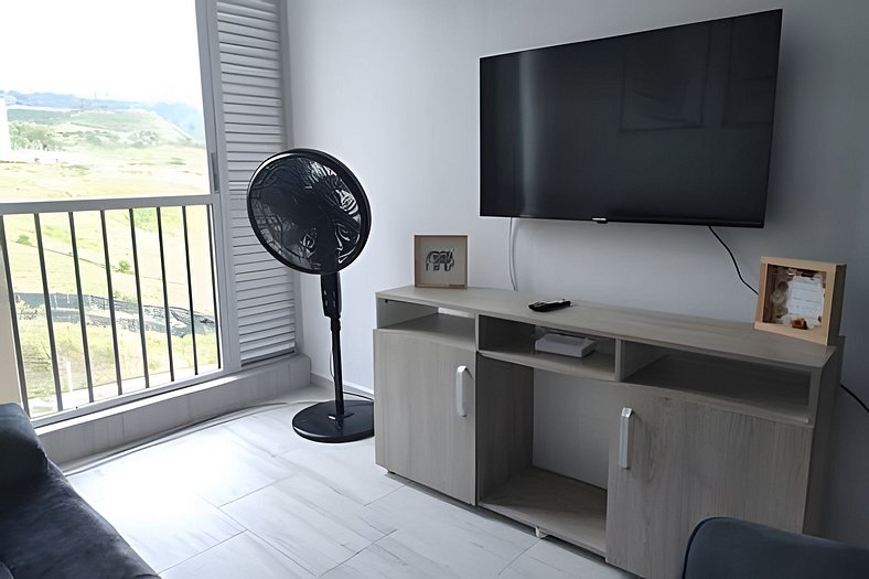 GURUS FR | Elegante Apartamento en parque acuático Dosquebra